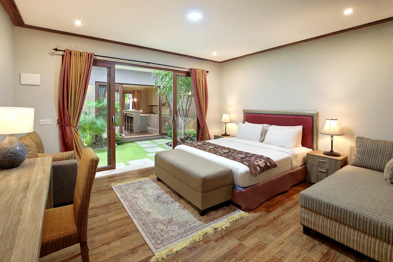 Puri Sabina Bed & Breakfast Jimbaran  Exterior photo