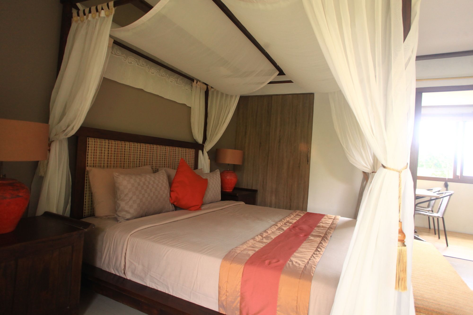 Puri Sabina Bed & Breakfast Jimbaran  Exterior photo